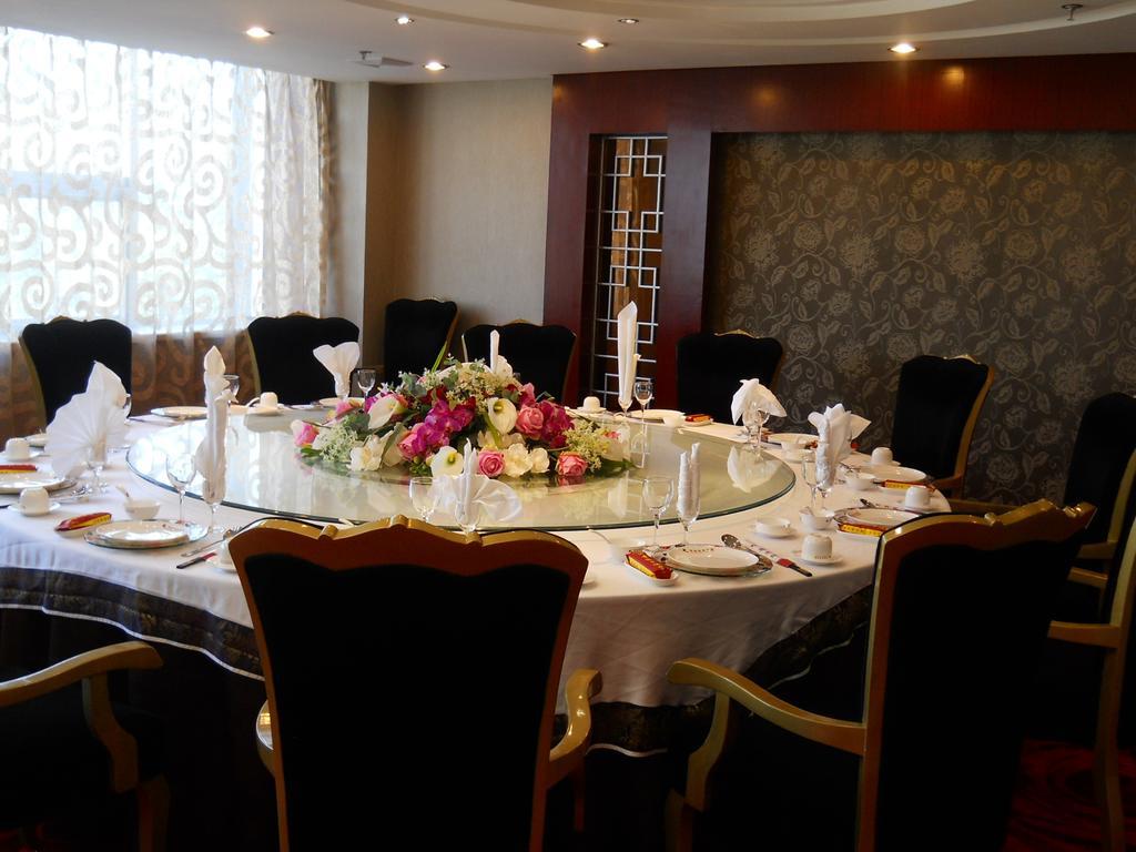 Yijing Holiday Hotel Yimeng Road Linyi  Luaran gambar