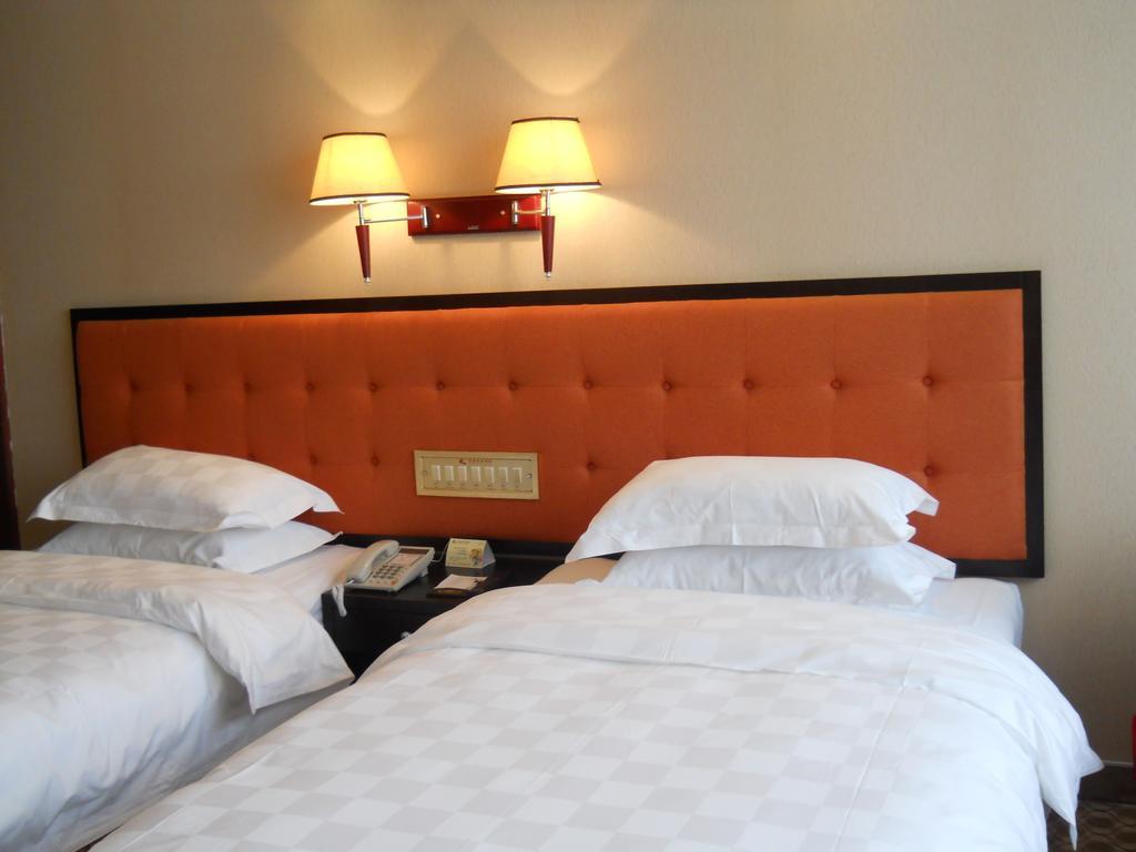 Yijing Holiday Hotel Yimeng Road Linyi  Bilik gambar