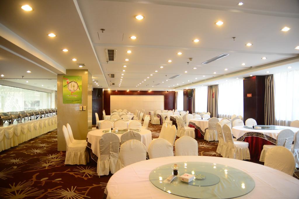 Yijing Holiday Hotel Yimeng Road Linyi  Luaran gambar