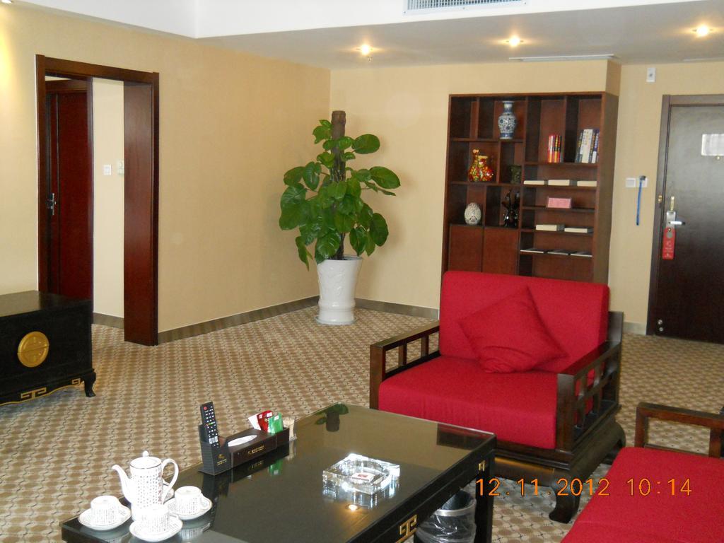 Yijing Holiday Hotel Yimeng Road Linyi  Luaran gambar