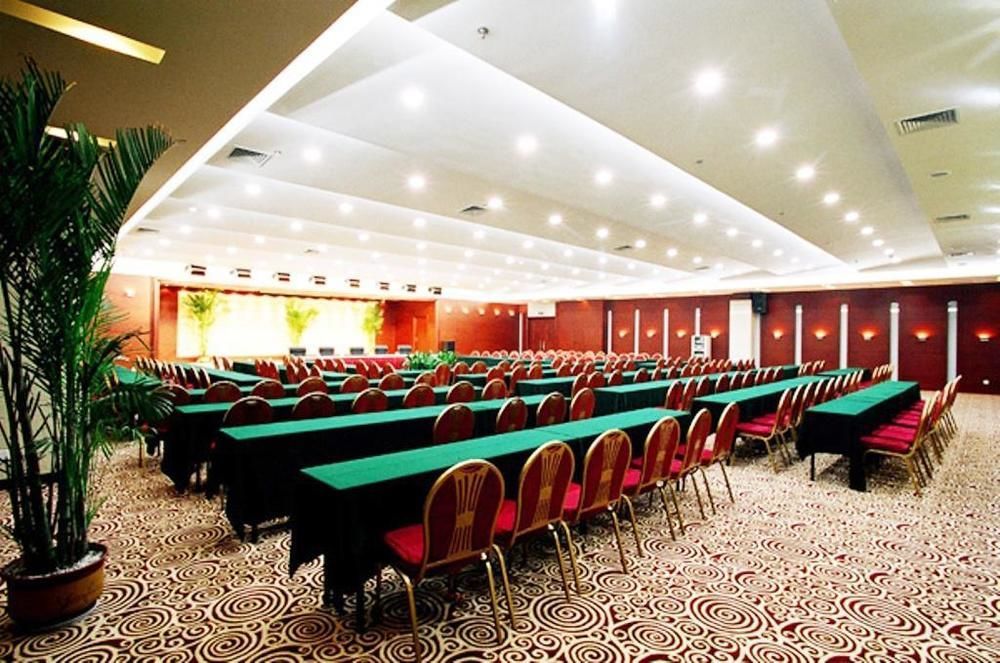Yijing Holiday Hotel Yimeng Road Linyi  Luaran gambar