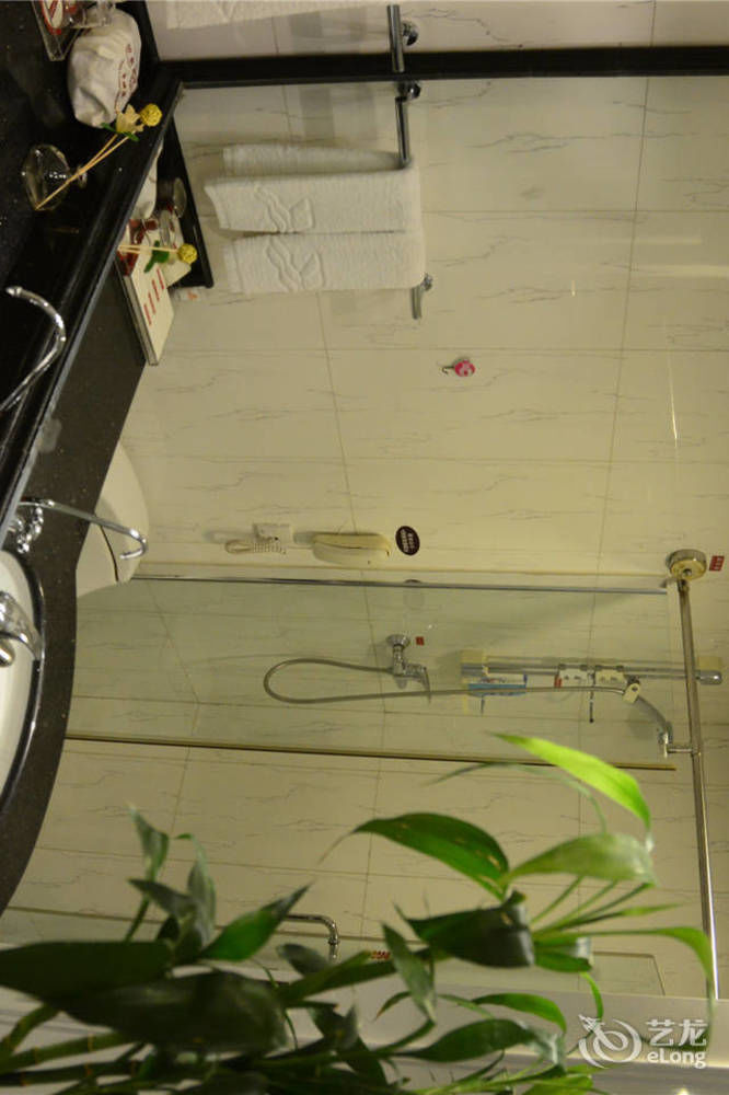Yijing Holiday Hotel Yimeng Road Linyi  Luaran gambar